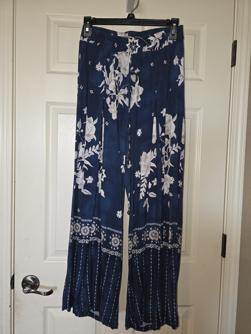 Women's Navy Blue Floral Wide-Leg Pants